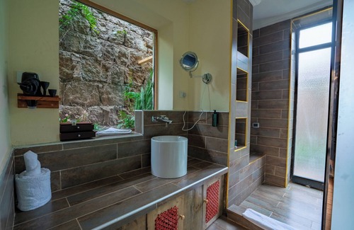 Addis Ababa Resort | Kuriftu Resort & Spa African Village