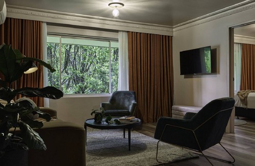 Blackheath Hotel | Kyah Hotel