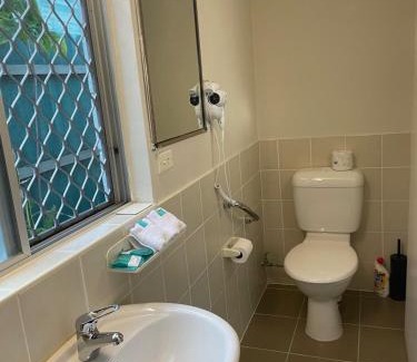 Mooloolaba Hotel | Kyamba Court Motel