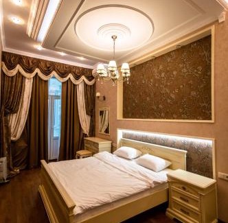 Afanasivsʹkyy Yar Apartment | Kyiv Classic Apartment