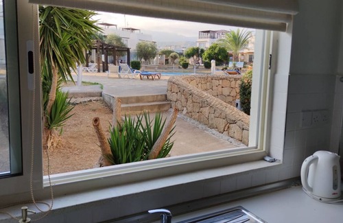 Karavas Apartment | Kyrenia - Esentepe Turtle Village Sea Villa with Garden