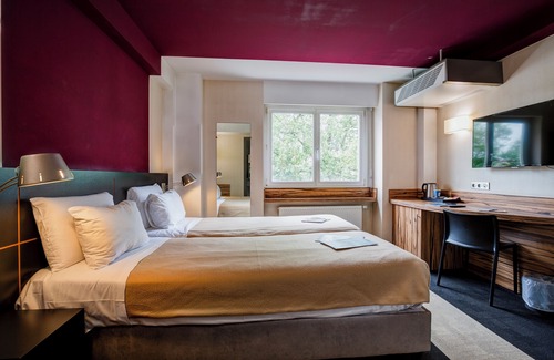 Montbeliard Hotel | Kyriad Montbeliard Sochaux