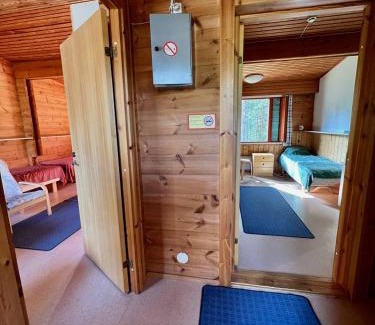 Tiainen House | Kyyronkaita