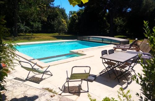 Montech Villa | L'échappée du Canal - Piscine - Cheminée - Clim - Parking privé gratuit - 8 personnes - 3 chambres - Parc