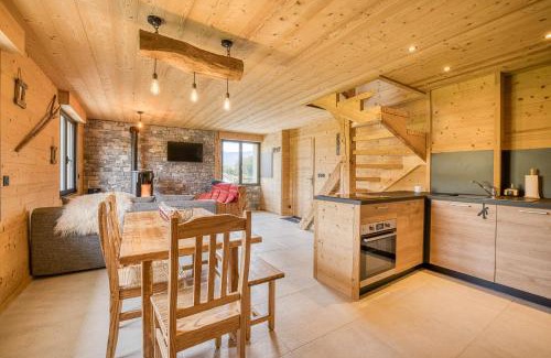 Epagny-Metz-Tessy Apartment | l'écureuil, chez le charpentier d'antan, la chaleur du bois, le calme de la campagne
