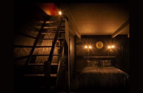 Roquecor House | L'évéa Suite Romantique Spa & Sauna