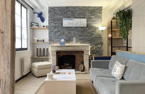 Downtown Le Havre Apartment | L'île Enchantée - Typique - St François