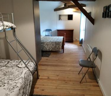 Sabres Bed & Breakfast | l'Airial de Nahouns