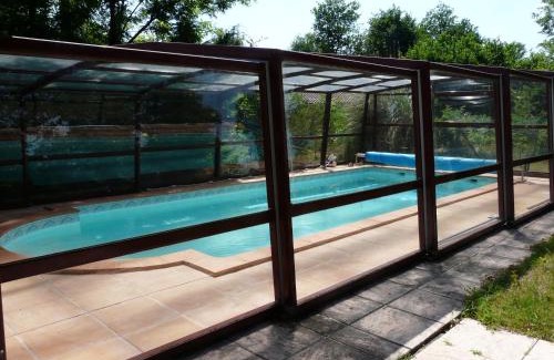 Sabres Bed & Breakfast | l'Airial de Nahouns