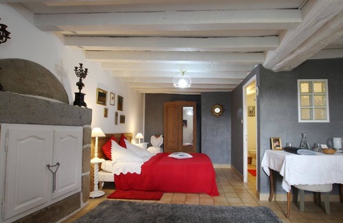 Saint-Laurent-de-Terregatte Bed & Breakfast | l'Angeviniere, maison d'hotes