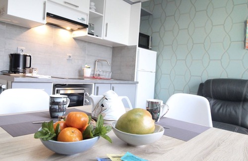 Guerande House | L'ANNEXE 43 GUERANDE- Close to the historical center - Parking wifi & linen included