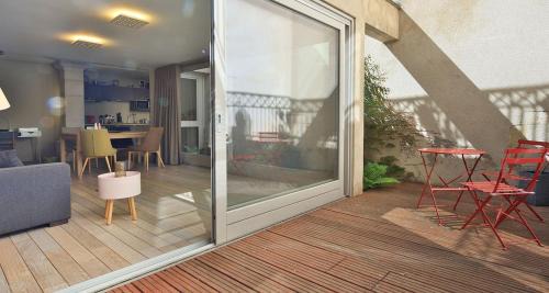 Saint Nicolas - Charles III - Ville vieille - Trois Maisons - Leopold Apartment | L'Aparté