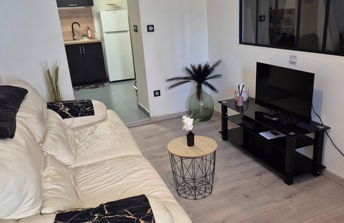 Saint-Gaudens Apartment | L'Atelier T2 Cosy on the first floor