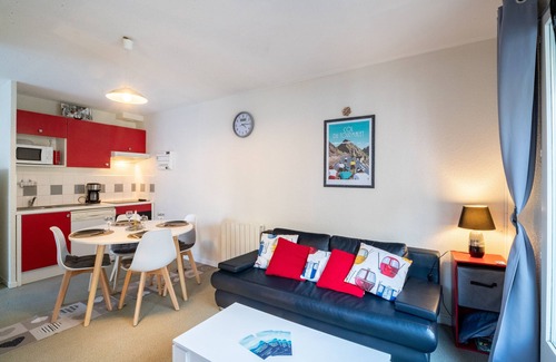 Bareges Apartment | L'AtiPic - One Bedroom Apartment, Sleeps 4