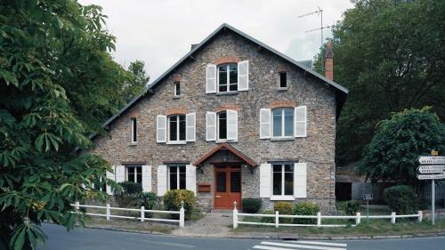 Vaugrigneuse House | L'Auberge 91530