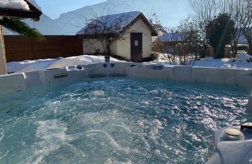 Saint-Avre Apartment | L'Augustine Saint-Avre avec spa