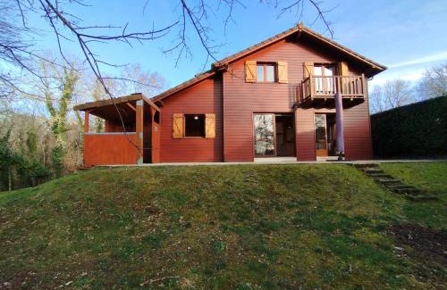 Lachapelle-Auzac House | L'Auzacoise, chalet tout confort pour un séjour inoubliable