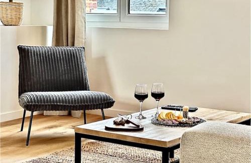 Henriville Apartment | L'Eclat Prestigieux : Quartier Henriville