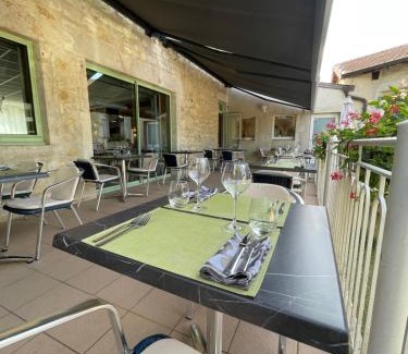 Val-Revermont Hotel | L'embellie