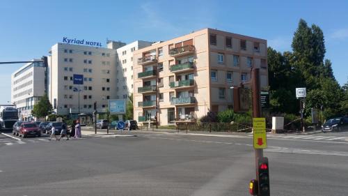 Quartier Centre Ville Apartment | l'ESCALE à 50 m de la gare