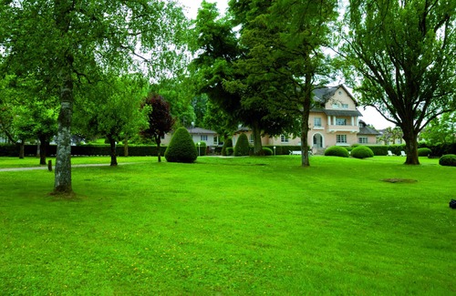 Forges-les-Bains Apartment | L'ESCALE - SAINFOIN - Maison d'Hôtes l'Escale - THERMES DE BAINS LES BAINS