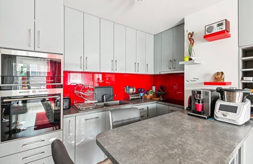 Saint-Ouen Apartment | L'Escapade Chic et Design