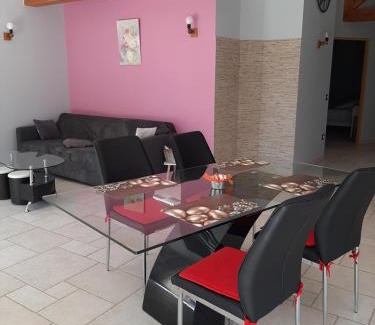 Cleon-d'Andran Apartment | l esquisse