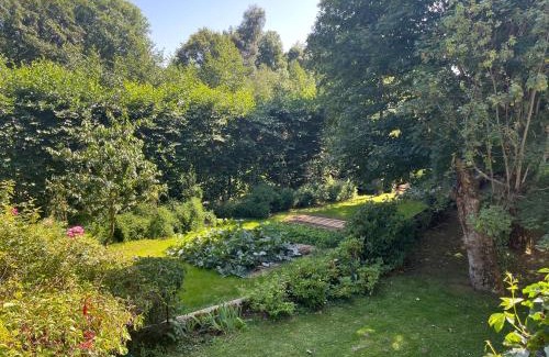 La Bastide-Puylaurent House | L'Etoile Maison d'hôtes Demi-pension