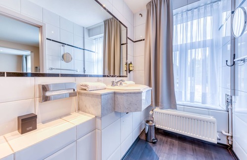 Comblain-la-tour Hotel | L'Imperi'Ale
