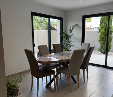 Distre House | L'Olivier de munet