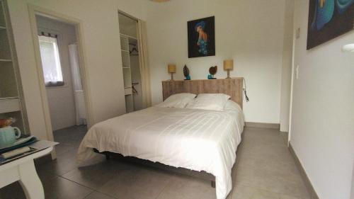 Abeilhan House | L'Ostal Randoleta