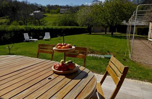 Saint-Cyprien-sur-Dourdou House | L'Oustal des Bons Vivants
