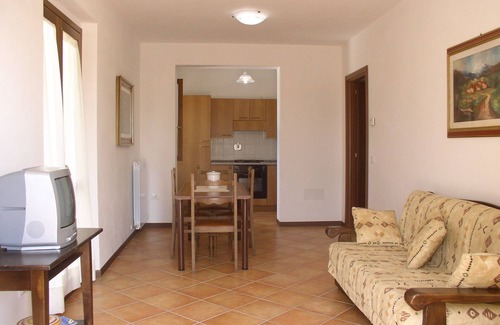 Deruta House | L'ULIVO: apartment within farmhouse just 15 minutes far from Assisi.
