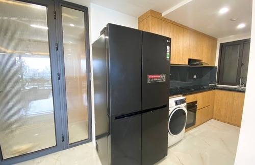 Quang An Apartment | LA Apartment 601