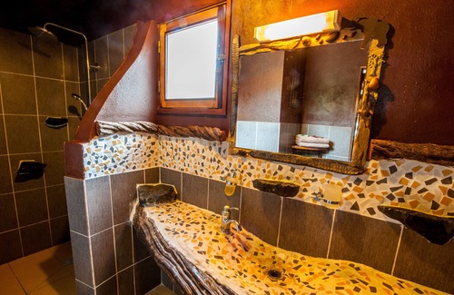 Point Denis Hotel | La Baie des Tortues Luth