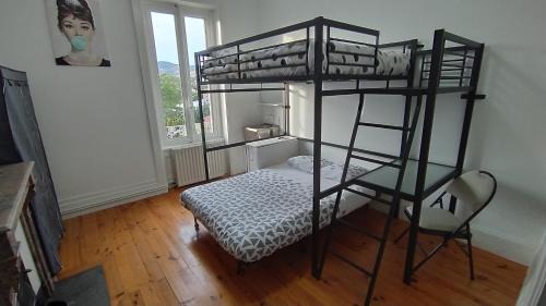 Saint-Chamond Bed & Breakfast | La Batisse de Saint-Chamond ( chambres )