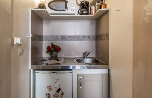 Saint-Merri Apartment | La Belle Du Marais