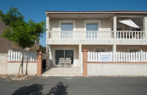 Gruissan Plage House | La Belle Gruissanaise