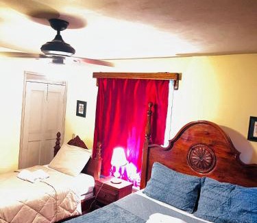 Milot Bed & Breakfast | La Belle Maison Milot