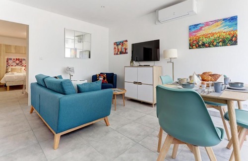 Matougues Apartment | La Belle Prise