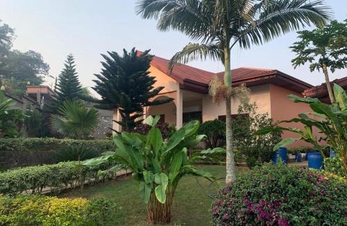 Bangou Villa | La Belle Rose