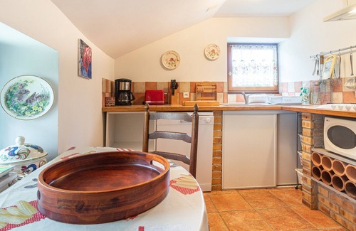 Saint-Martin-des-Pres House | La Bergeronette des Ruisseaux - Charmante maison 2 chambres