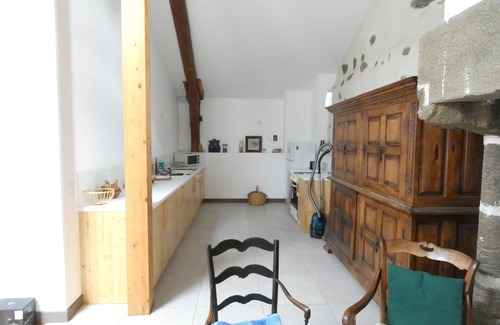 Bains House | La Bergerie de FAY in the heart of Devès and Chemin St Jacques - Massif Central