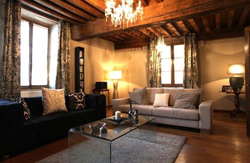 Charolles House | La Berjotine - Maison d'hôtes