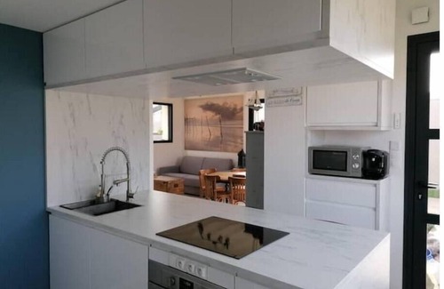 Pirou House | "La Bicoque", Maison à 200 m de la Plage de Pirou