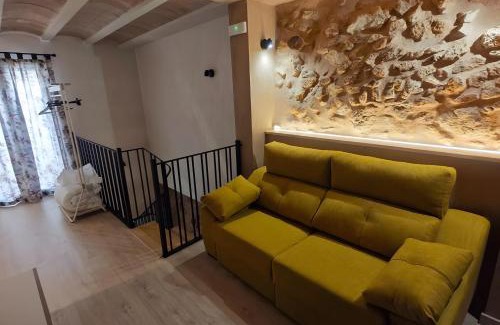 Ademuz Apartment | La Bodega