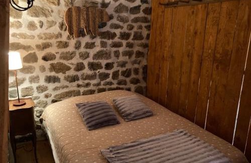 Le Chambon-sur-Lignon Apartment | La Bonbonnière