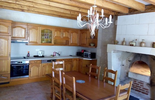 Saint-Georges-sur-Cher House | "La boulange" former winemaker's house with its bread oven