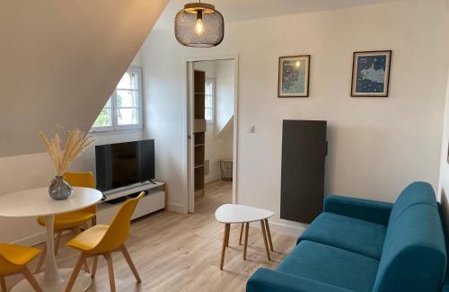 Loctudy Apartment | La Brise Marine, calme, Océan, 350m plage