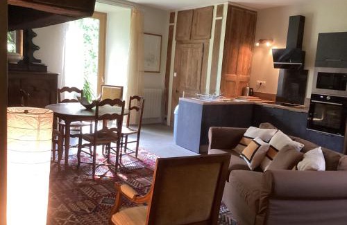 Chateau-Chervix House | La Buchille
